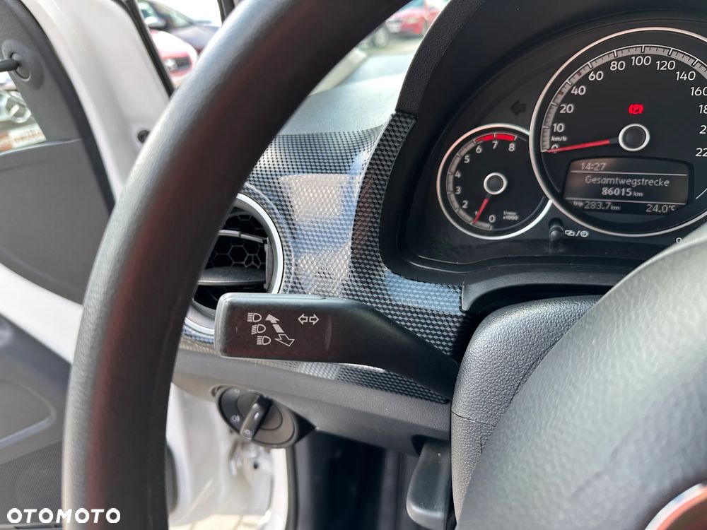 Volkswagen up! - 10