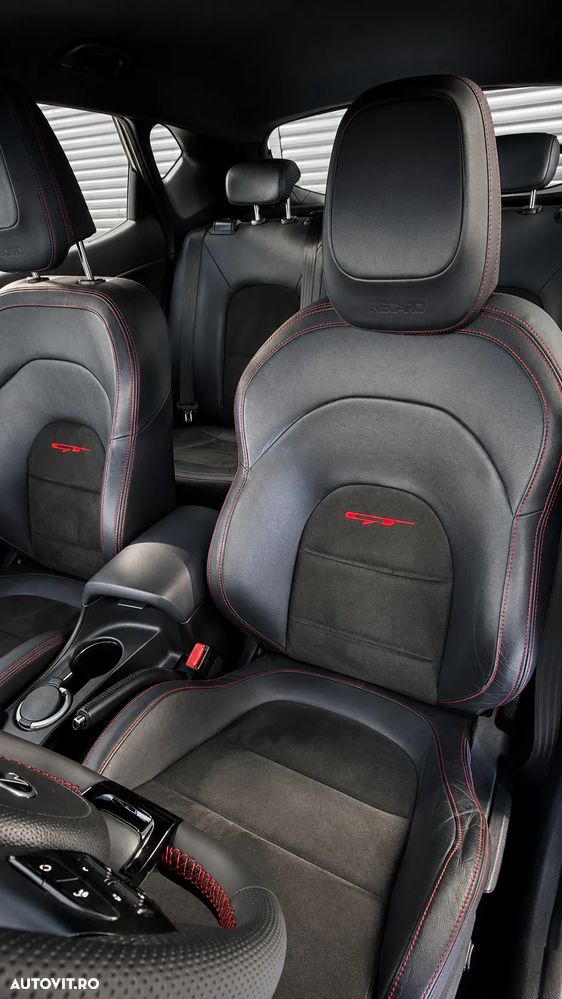 Kia Ceed - 9