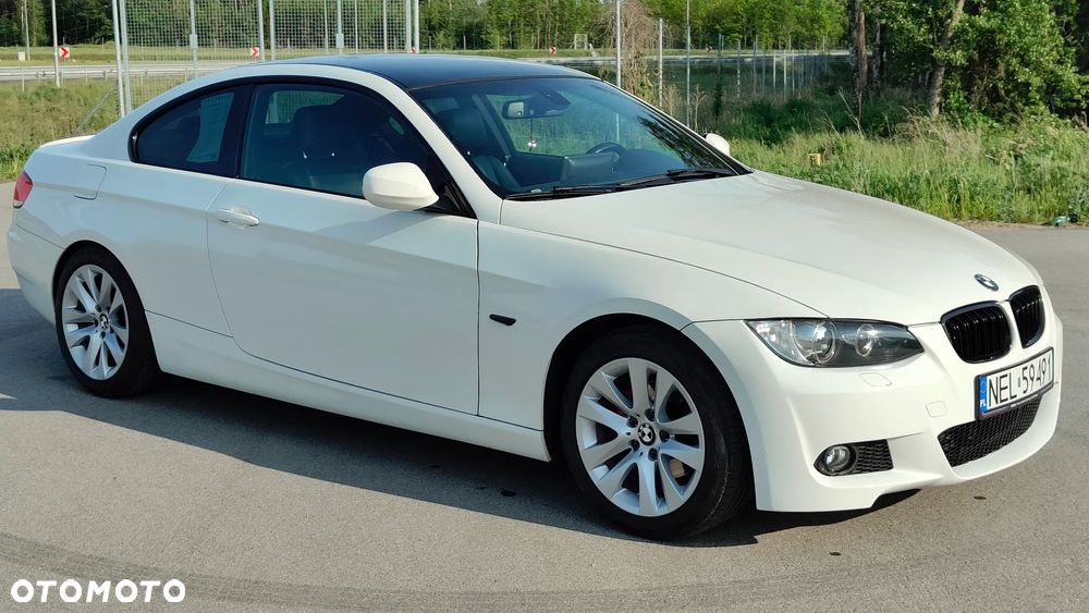 BMW Seria 3 320i Edition Exclusive - 17