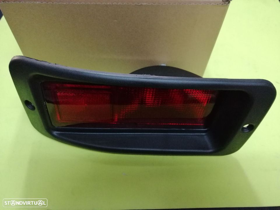 Farolins do para-choques trás Mitsubishi Pajero K94 NOVOS - 2