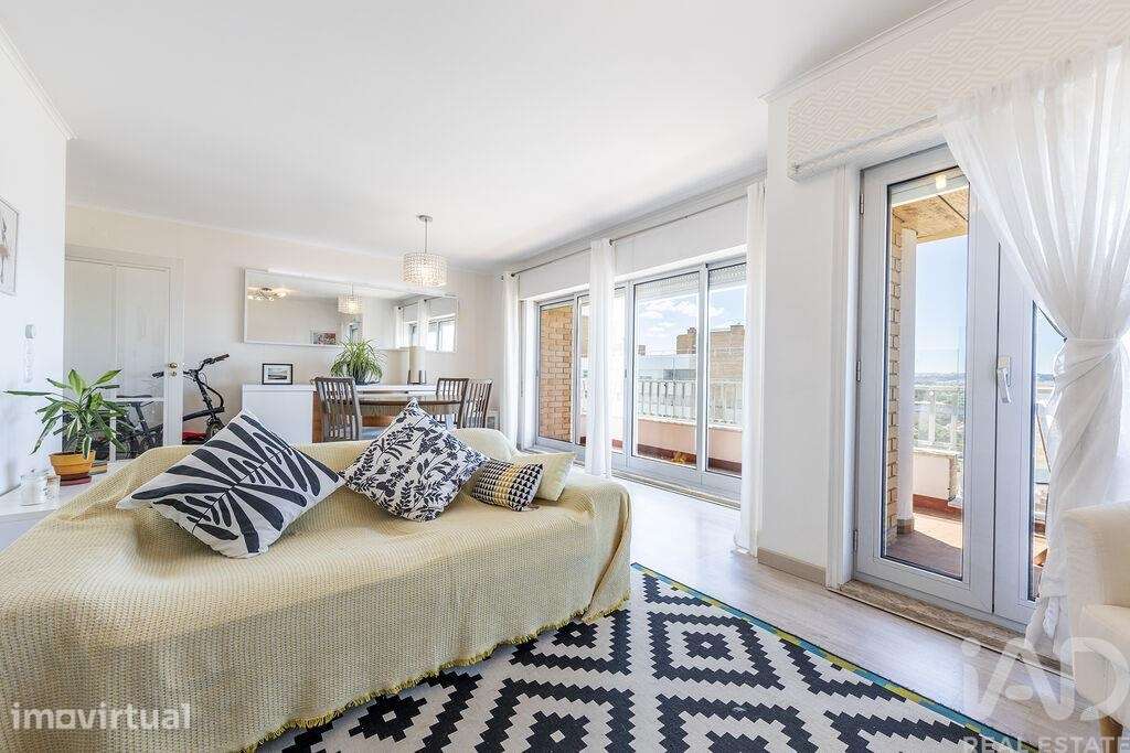 Apartamento T4 em Lumiar - Grande imagem: 4/34