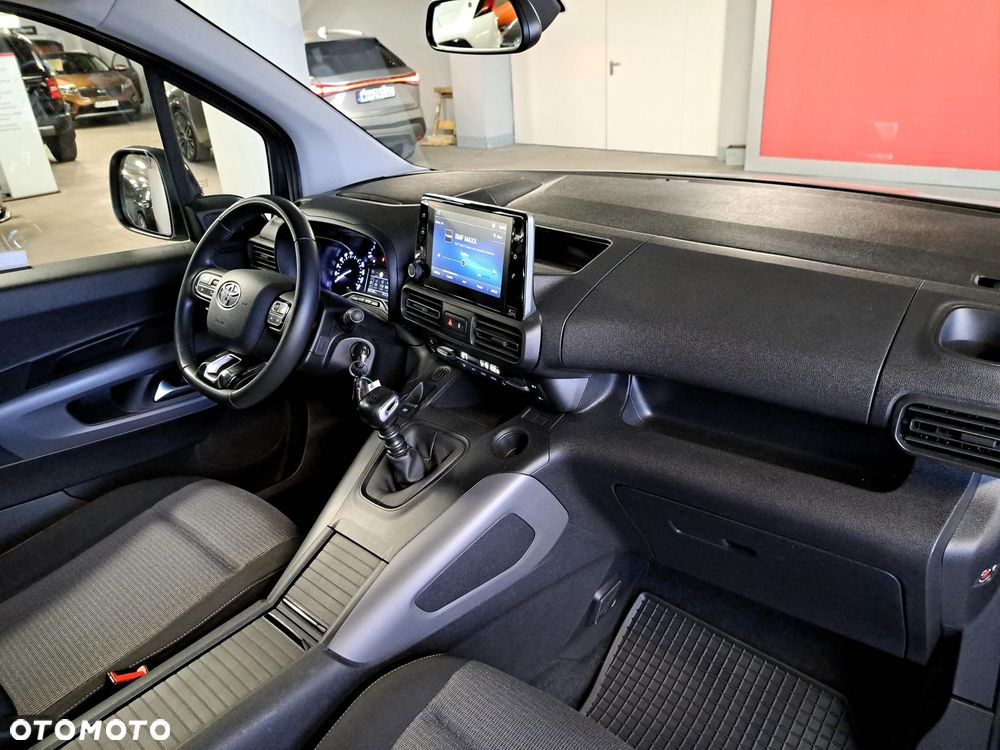 Toyota Proace City Verso Long 1.5 D-4D Family - 18