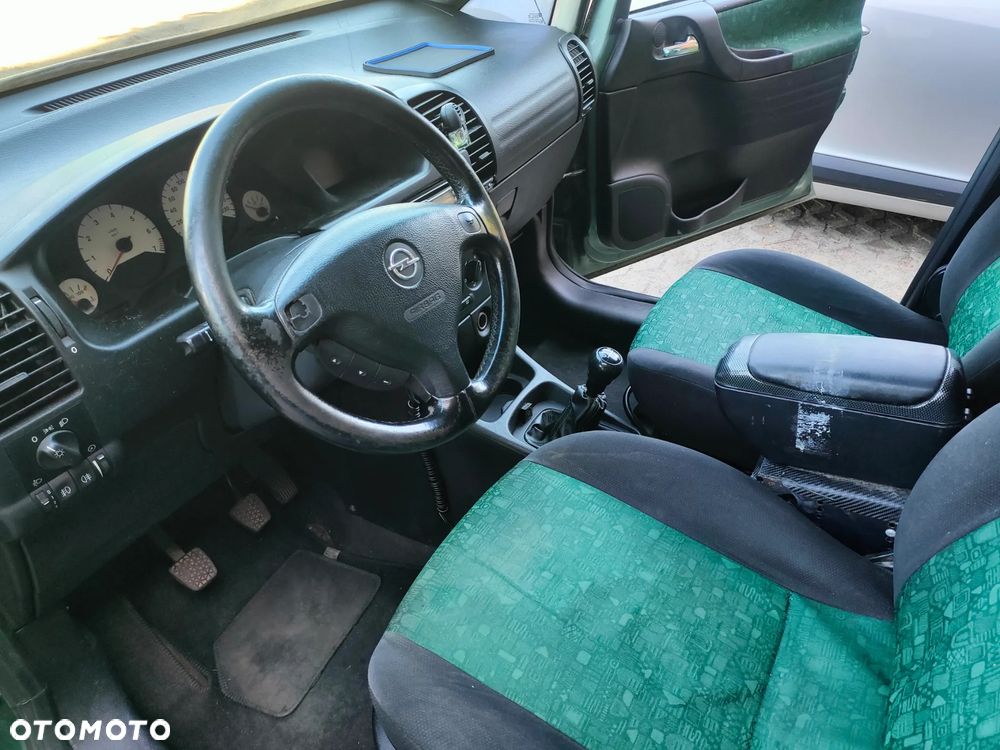 Opel Zafira 1.8 16V Elegance - 5