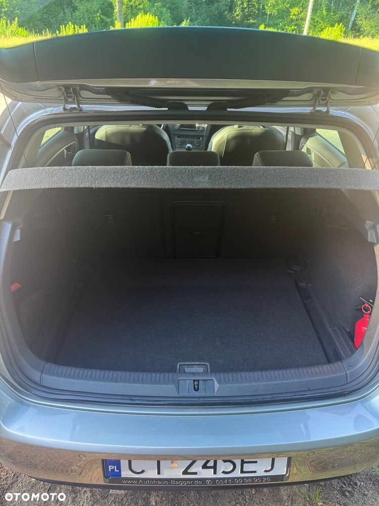 Volkswagen Golf 1.4 TSI BMT Comfortline - 14