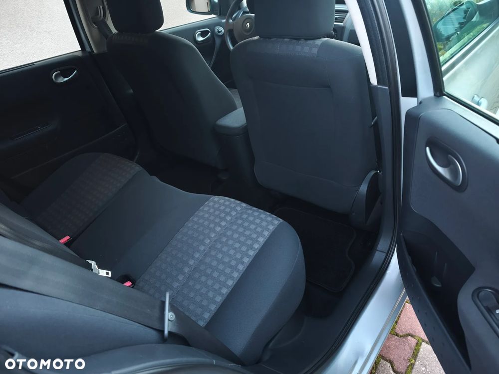 Renault Megane - 17
