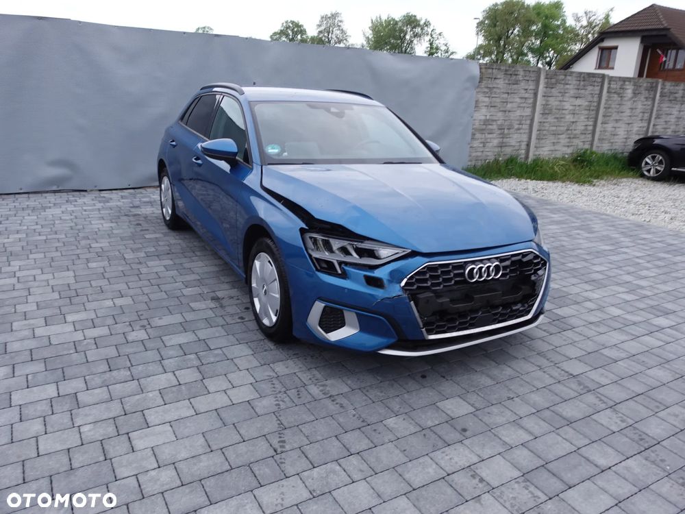 Audi A1 Sportback 30 TFSI advanced - 4