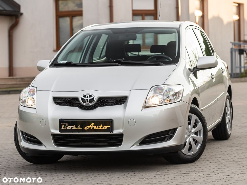 Toyota Auris - 5