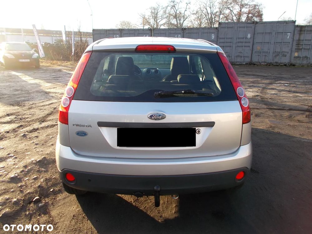 Ford Fiesta 1.3 Style - 8