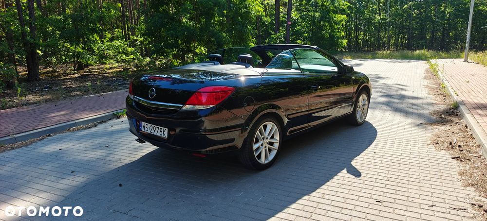 Opel Astra 1.8 Cosmo - 4