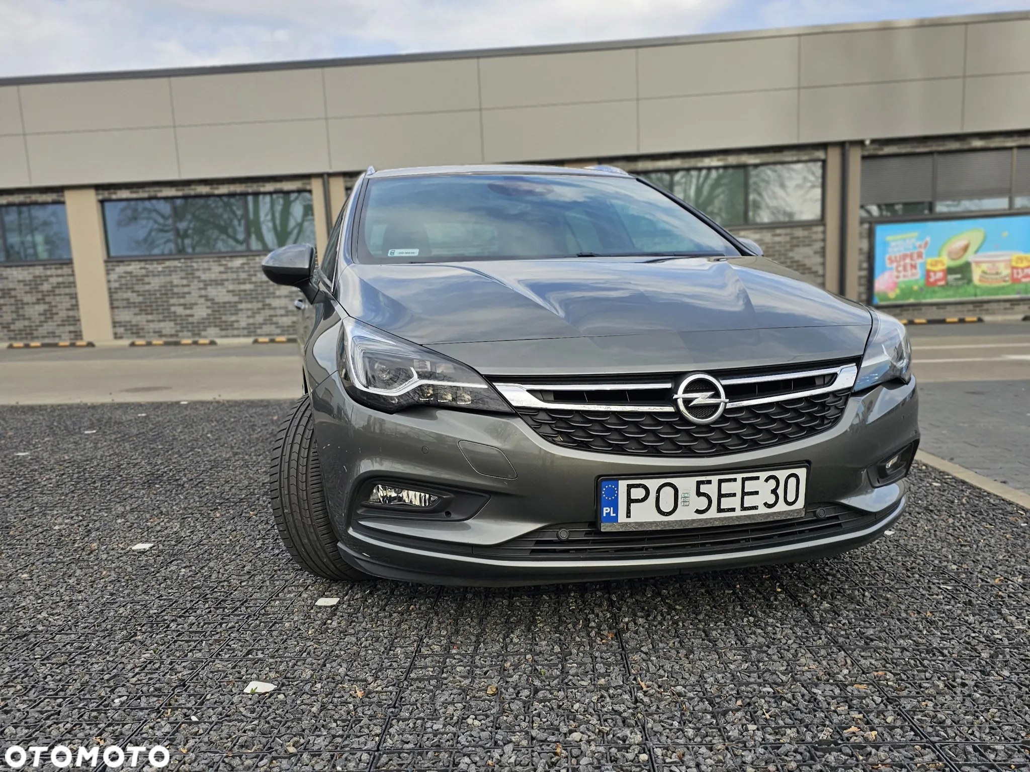 Opel Astra V 1.6 CDTI Dynamic - 2
