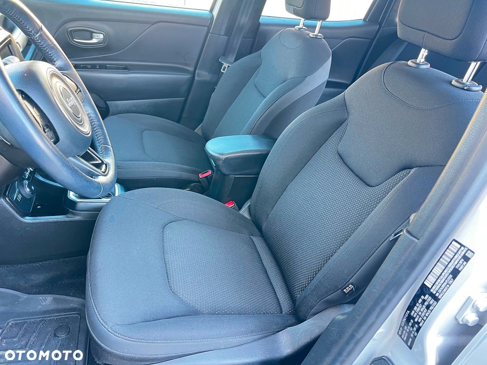 Jeep Renegade - 18