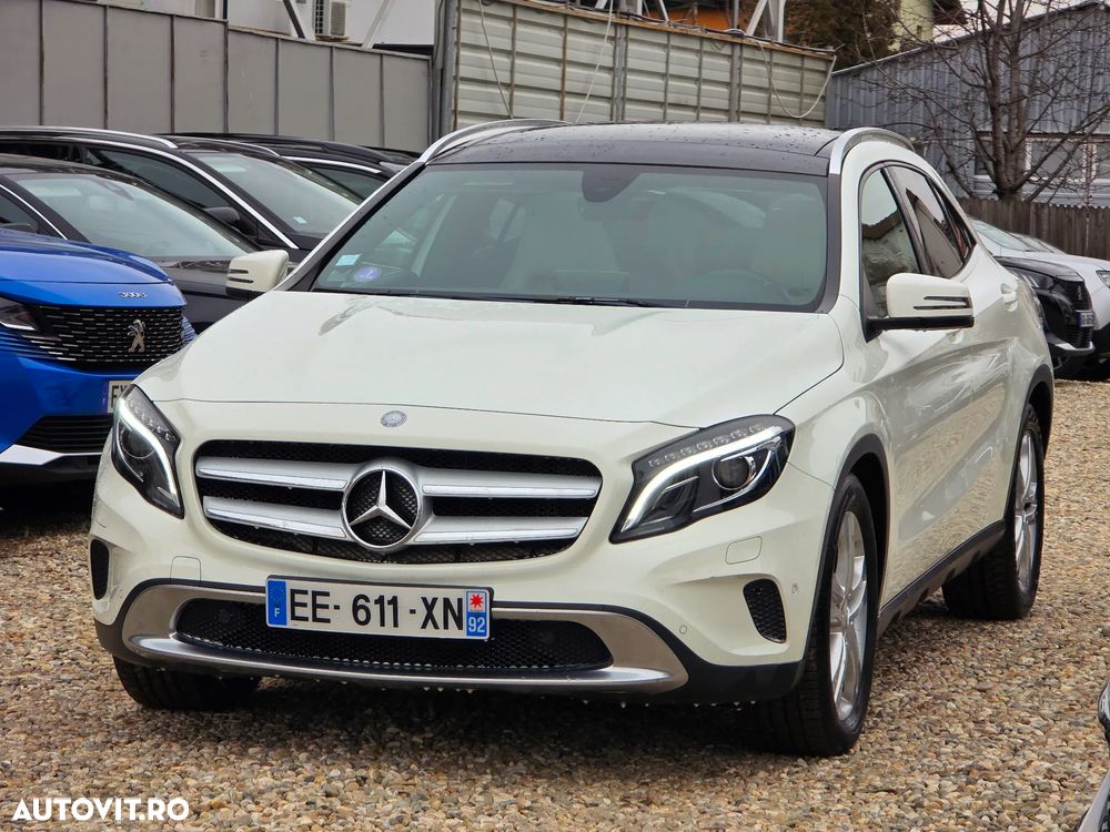Mercedes-Benz GLA 250 4MATIC 7G-DCT AMG Line - 1