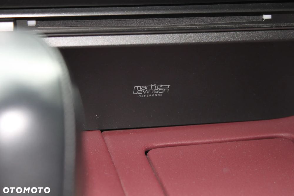 Lexus LC 500 Superturismo - 16