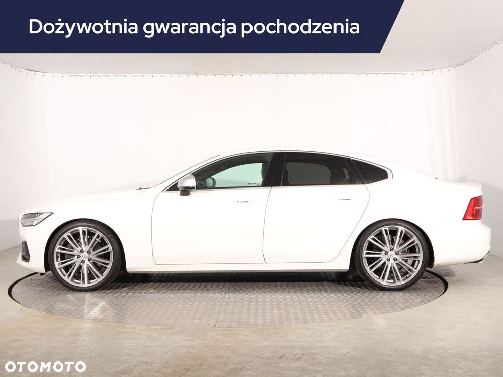 Volvo S90 - 4