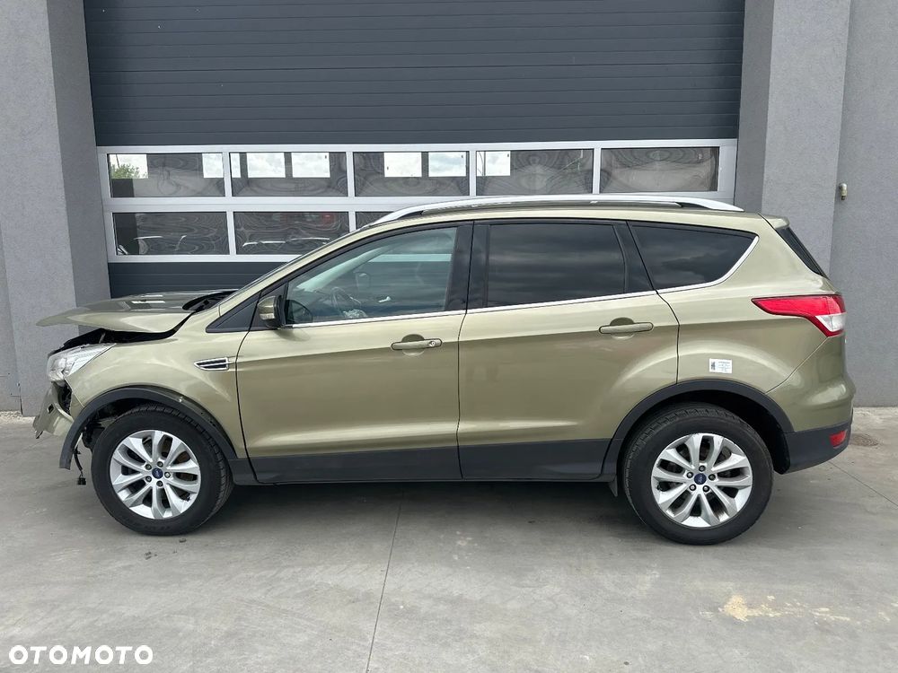 Ford Kuga - 8