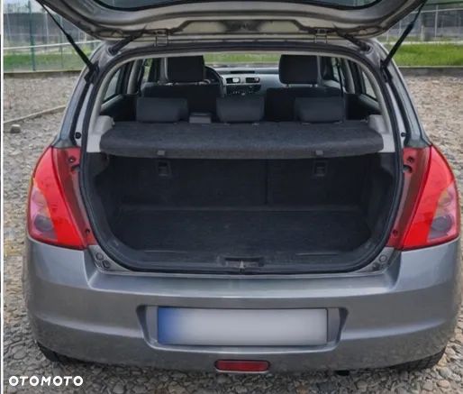 Suzuki Swift - 3