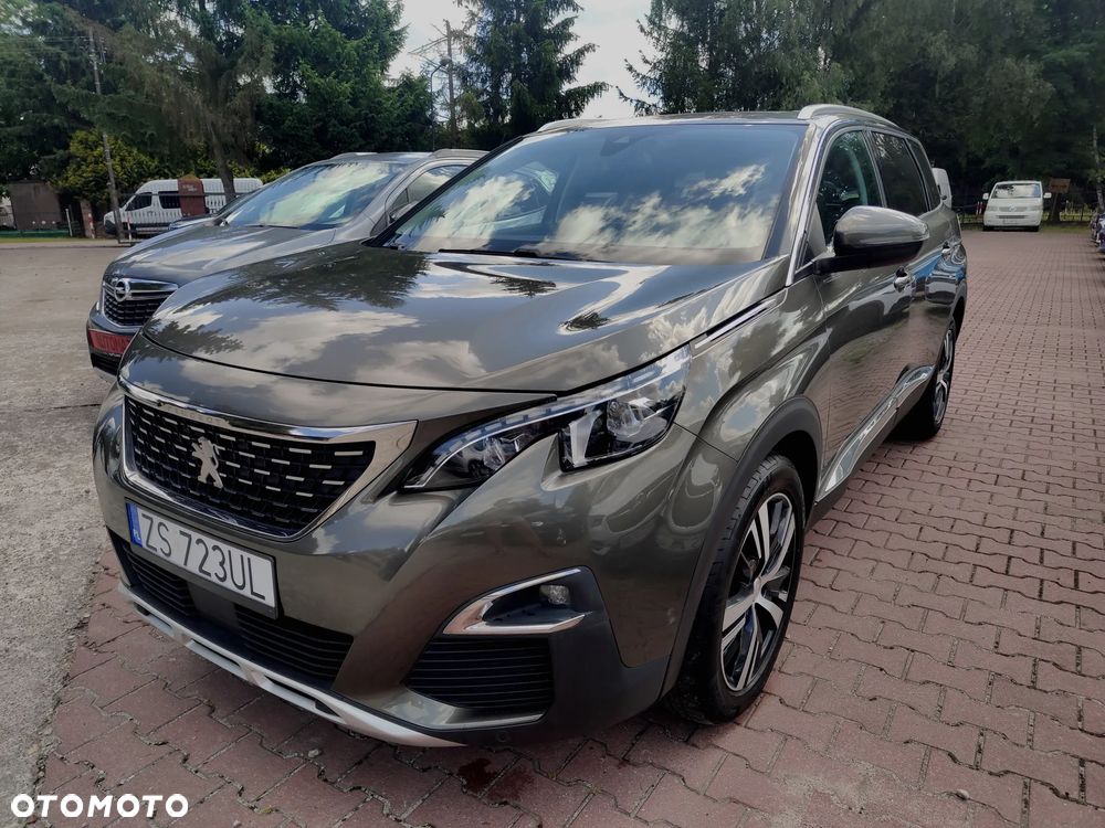 Peugeot 5008 - 5
