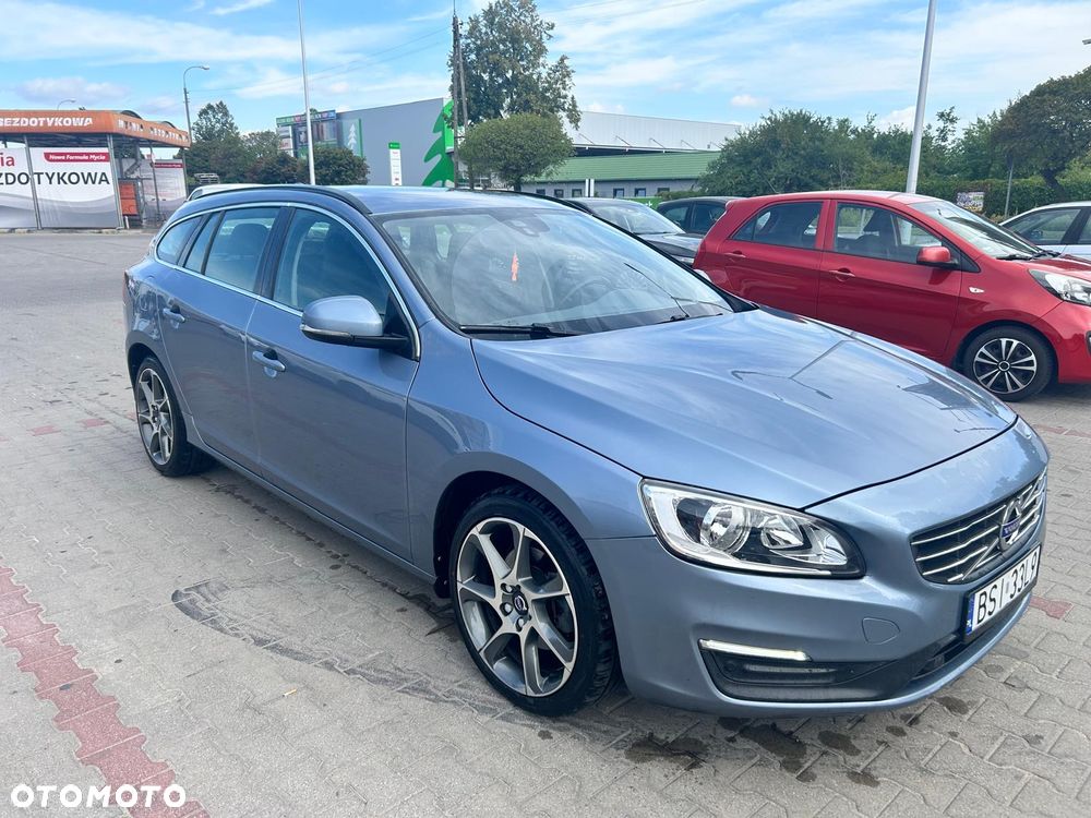 Volvo V60 - 2