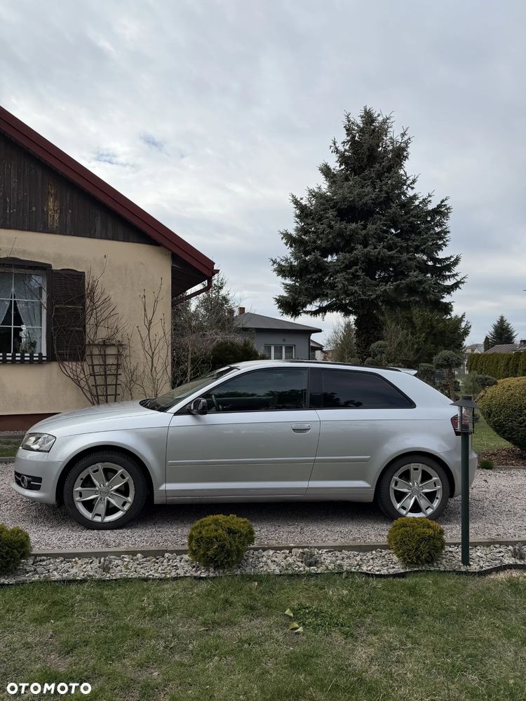 Audi A3 2010 photo 4