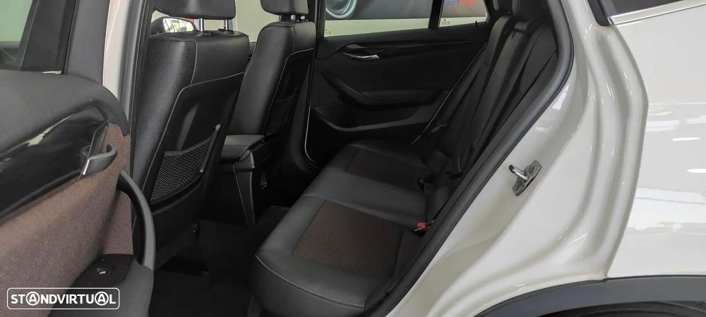 BMW X1 18 d sDrive Line Sport - 7