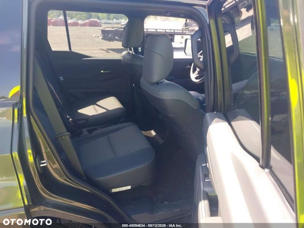 Lexus GX - 13