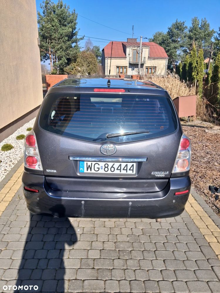 Toyota Corolla Verso 1.8 Sol + 7os - 4