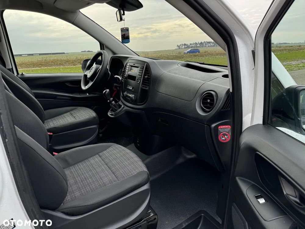 Mercedes-Benz VITO - 12