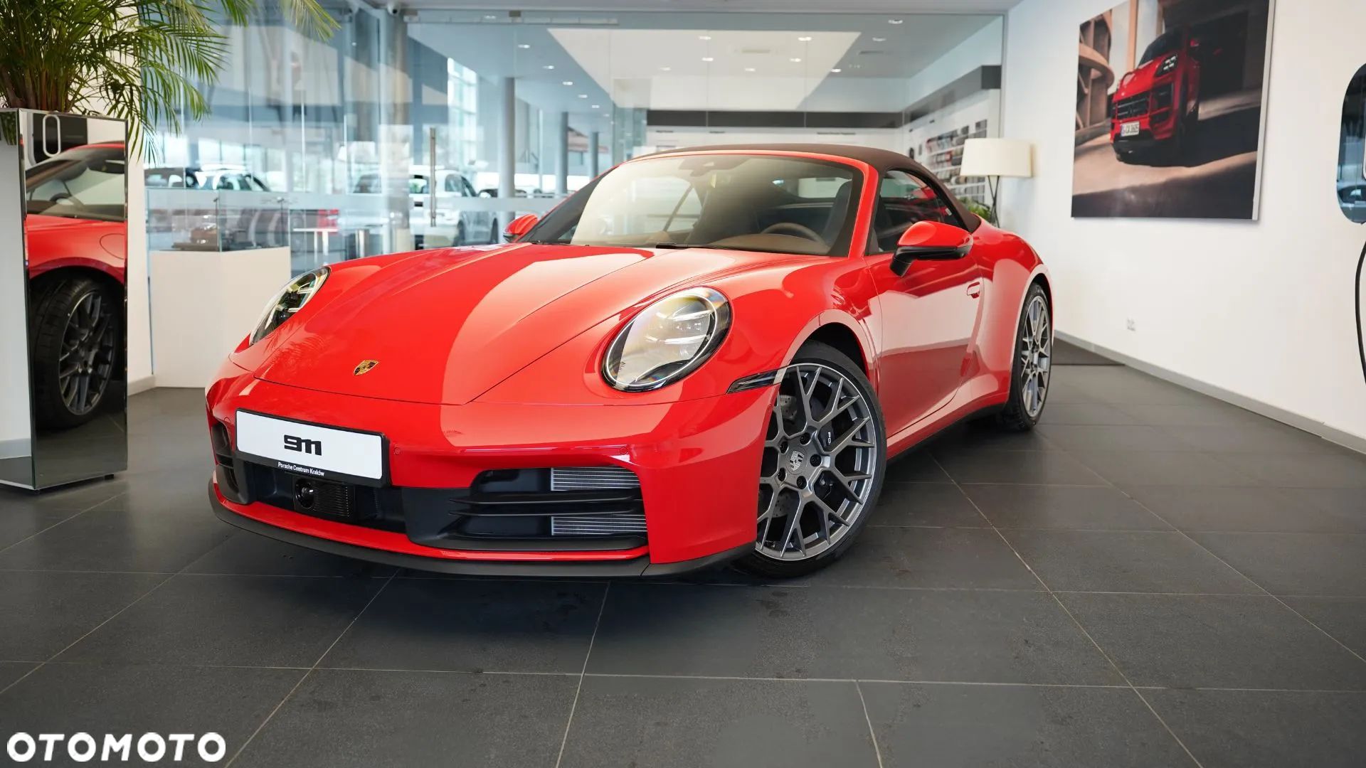 Porsche 911 Carrera Cabrio - 1