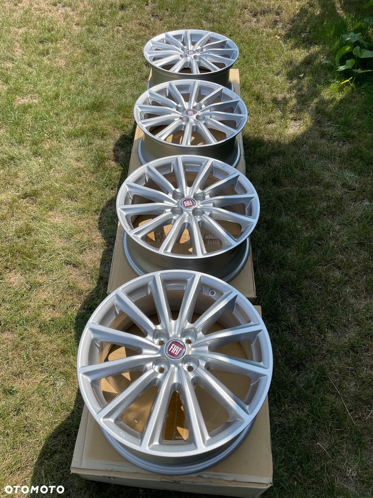 Okazja oryginalne felgi FIAT 124 SPYDER MX5 7Jx17 ET45 4x100 NOWE - 6