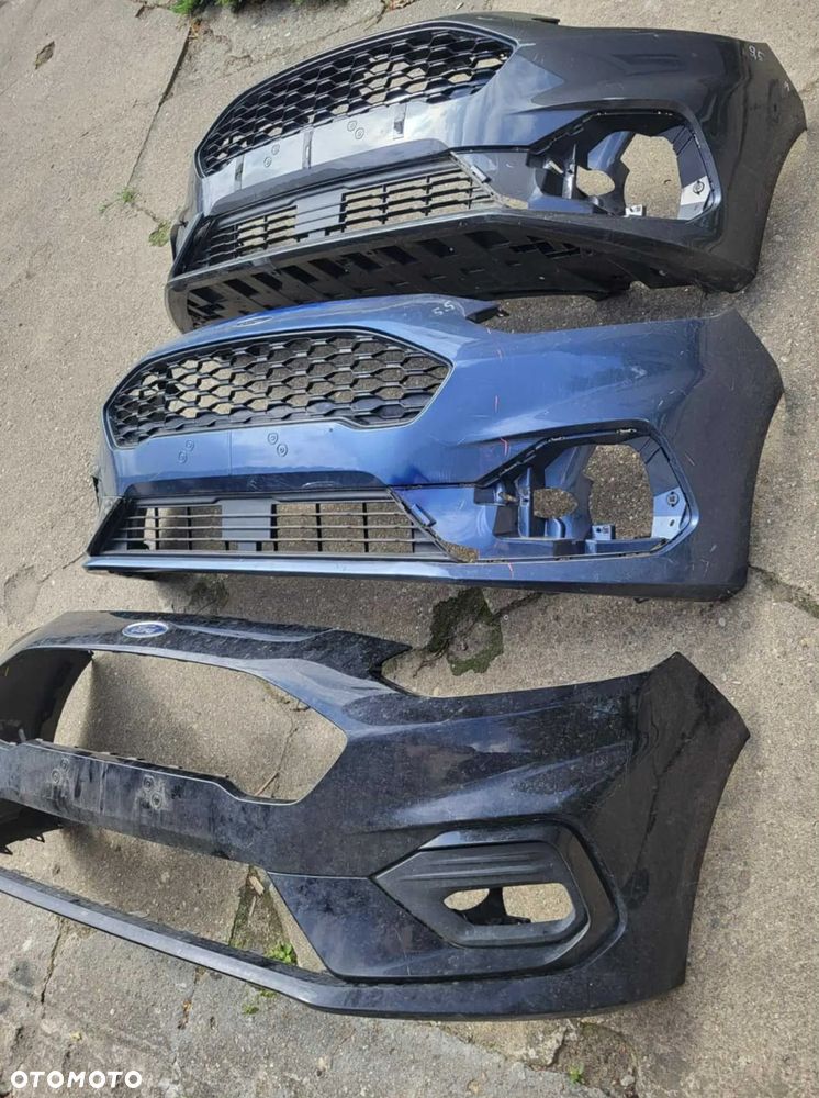 Ford Fiesta Mk8 ST-Line 17r- zderzak maska lampy pas - 2