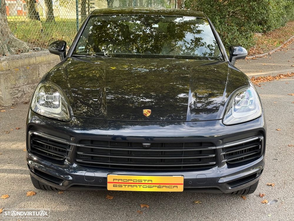 Porsche Cayenne Coupé E-Hybrid - 6