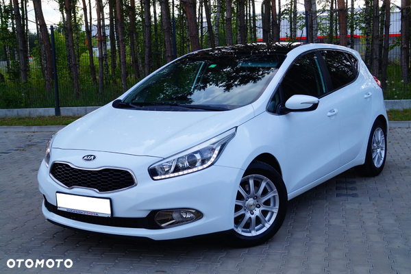 Kia Ceed Cee'd 1.6 GDI Business Line