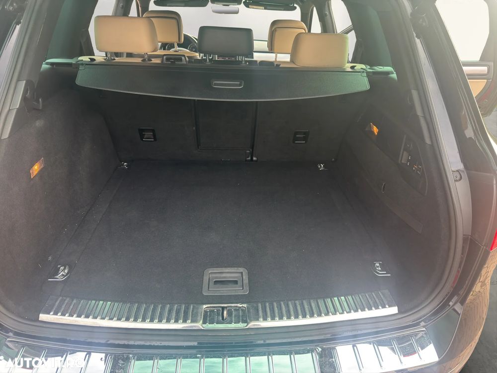 Volkswagen Touareg 3.0 V6 TDI BMT - 20