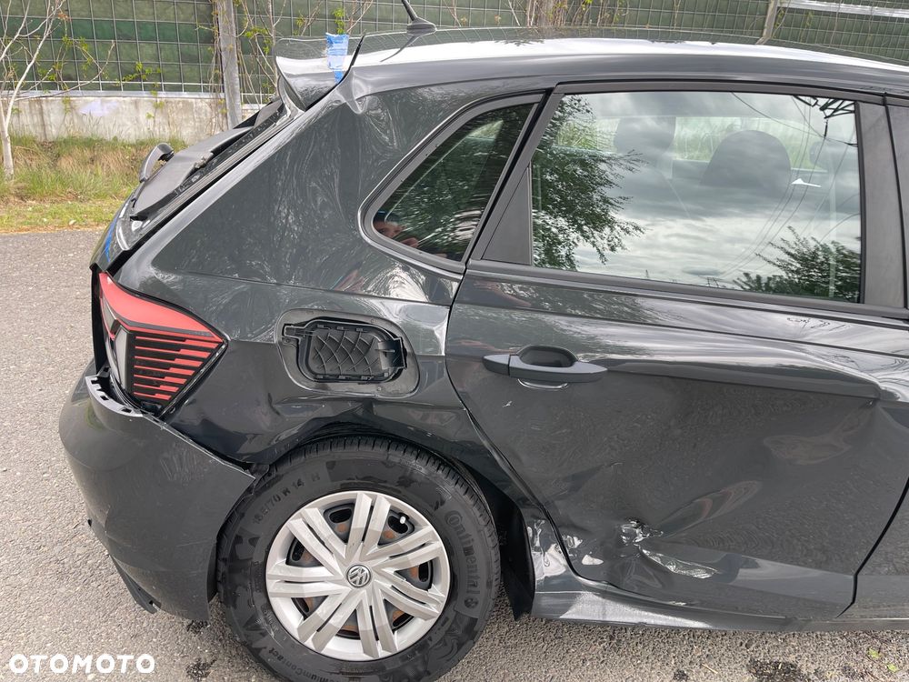 Volkswagen Polo 1.0 Comfortline - 19