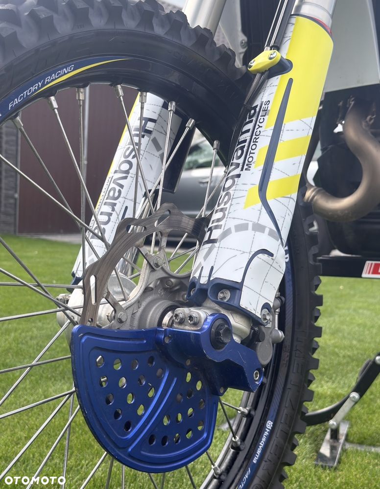Husqvarna FE - 12
