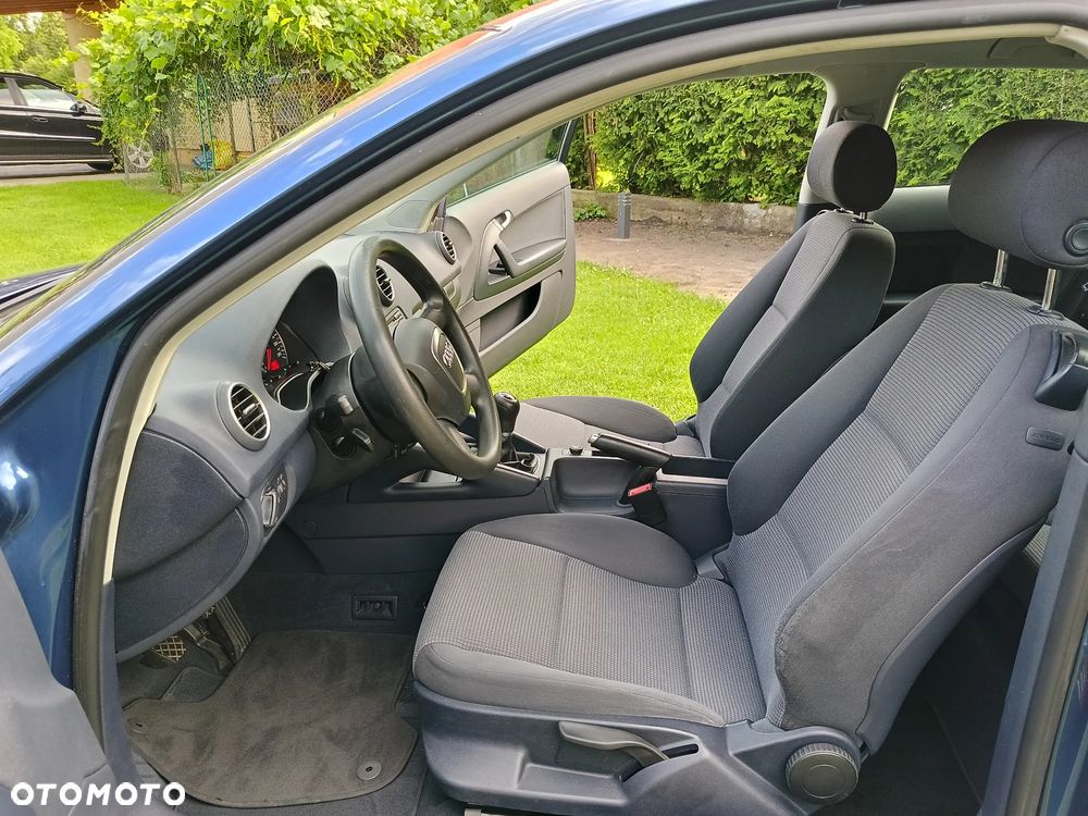 Audi A3 3-drzwiowe 1.6 Ambiente - 10