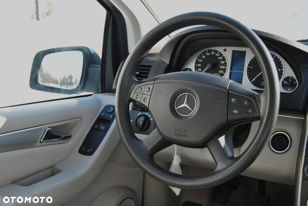 Mercedes-Benz Klasa B 180 CDI EU5 - 10