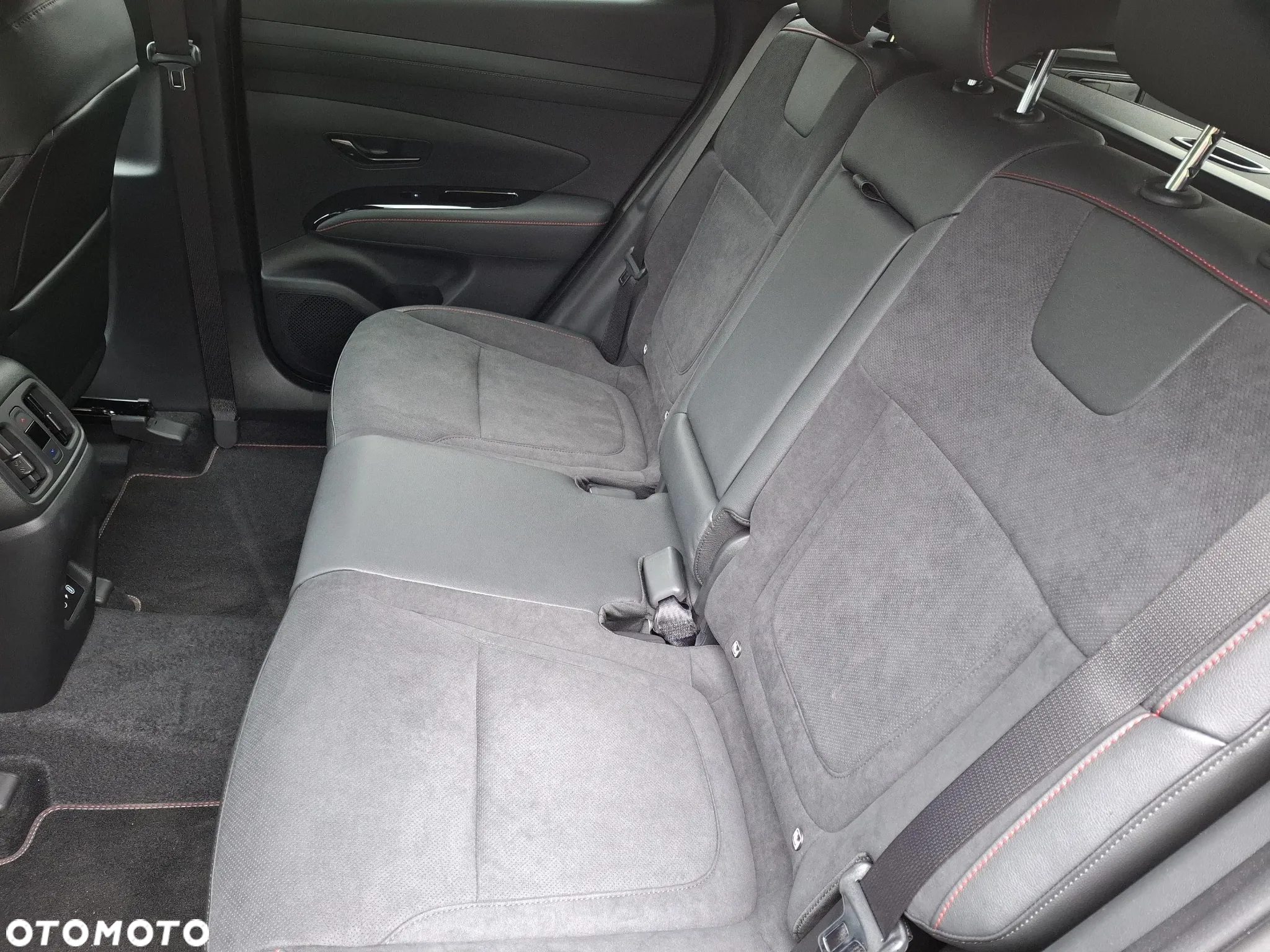 Hyundai Tucson 1.6 T-GDi 48V N-Line 2WD DCT - 17