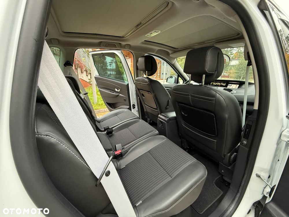 Renault Scenic - 20