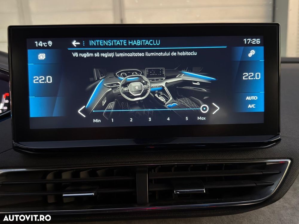 Peugeot 3008 1.6 PureTech S&S EAT8 GT - 27