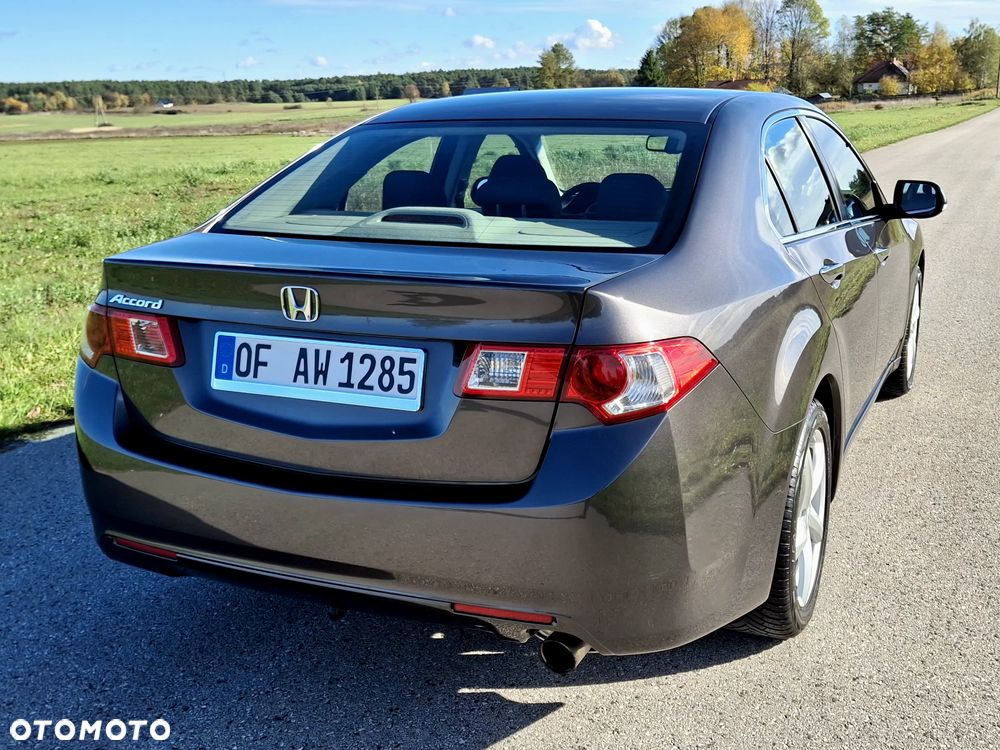 Honda Accord 2.0 Elegance - 9