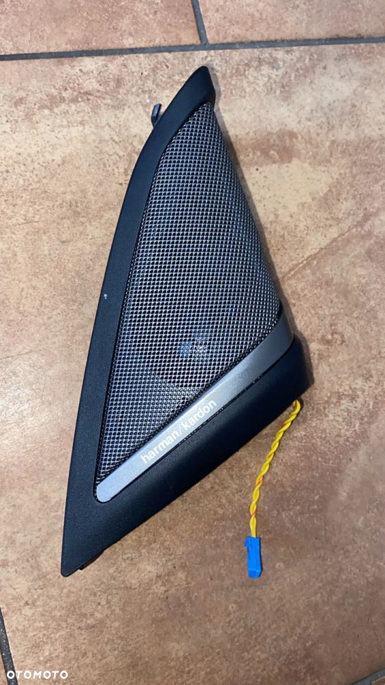 BMW G30 G31 OSŁONA GŁOŚNIK DRZWI PRAWA HARMAN 7397788 - 1