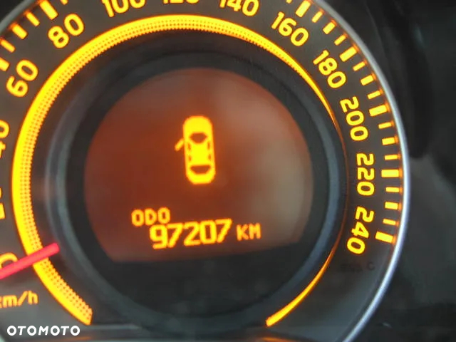 Toyota Auris 1.6 Premium - 9