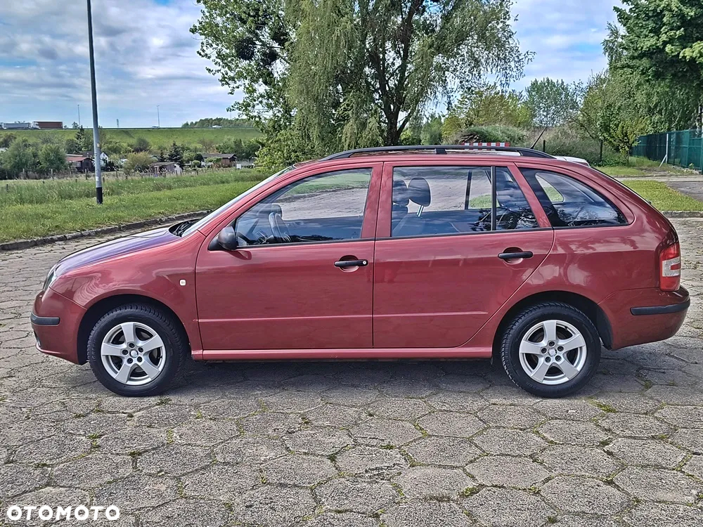 Skoda Fabia 1.4 16V Combi Comfort - 4