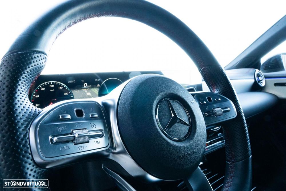 Mercedes-Benz CLA 180 d Shooting Brake AMG Line Aut. - 7