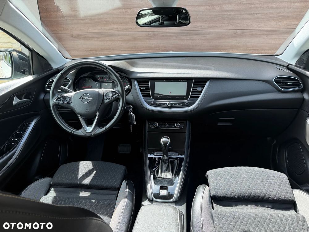 Opel Grandland X - 12