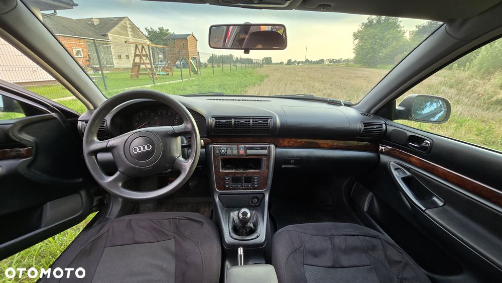 Audi A4 Avant 1.6 - 3