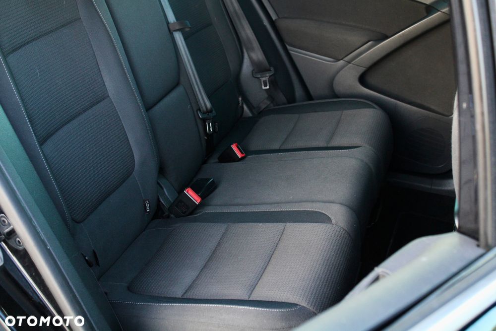 Volkswagen Tiguan - 23