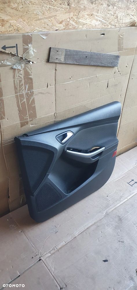 Tapicerka boczek drzwi prawy przód Ford Focus MK3 5D - 4