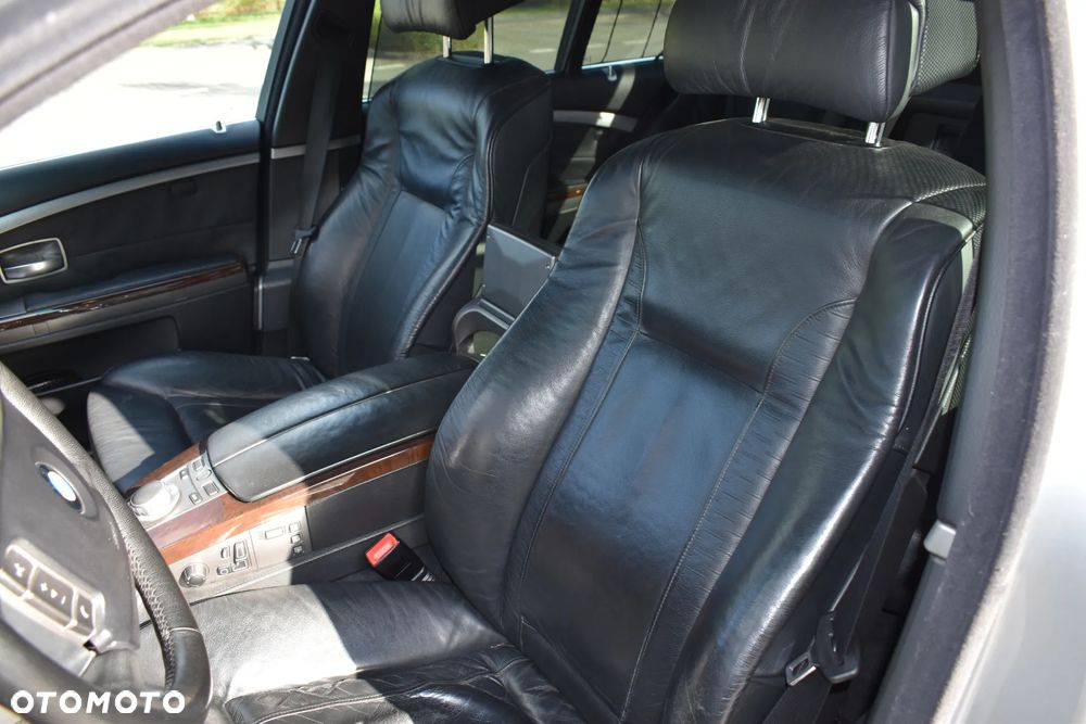 BMW Seria 7 - 14